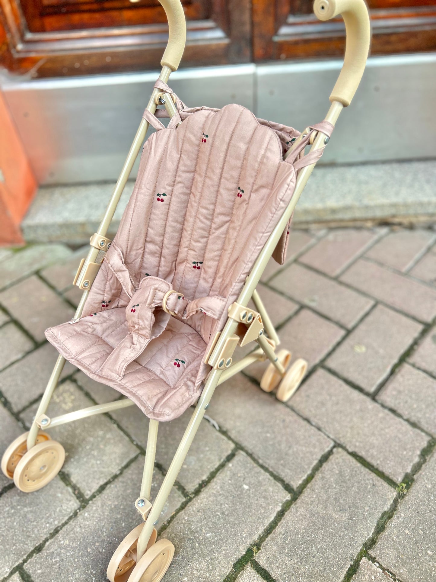 Passeggino per bambole Konges Slojd