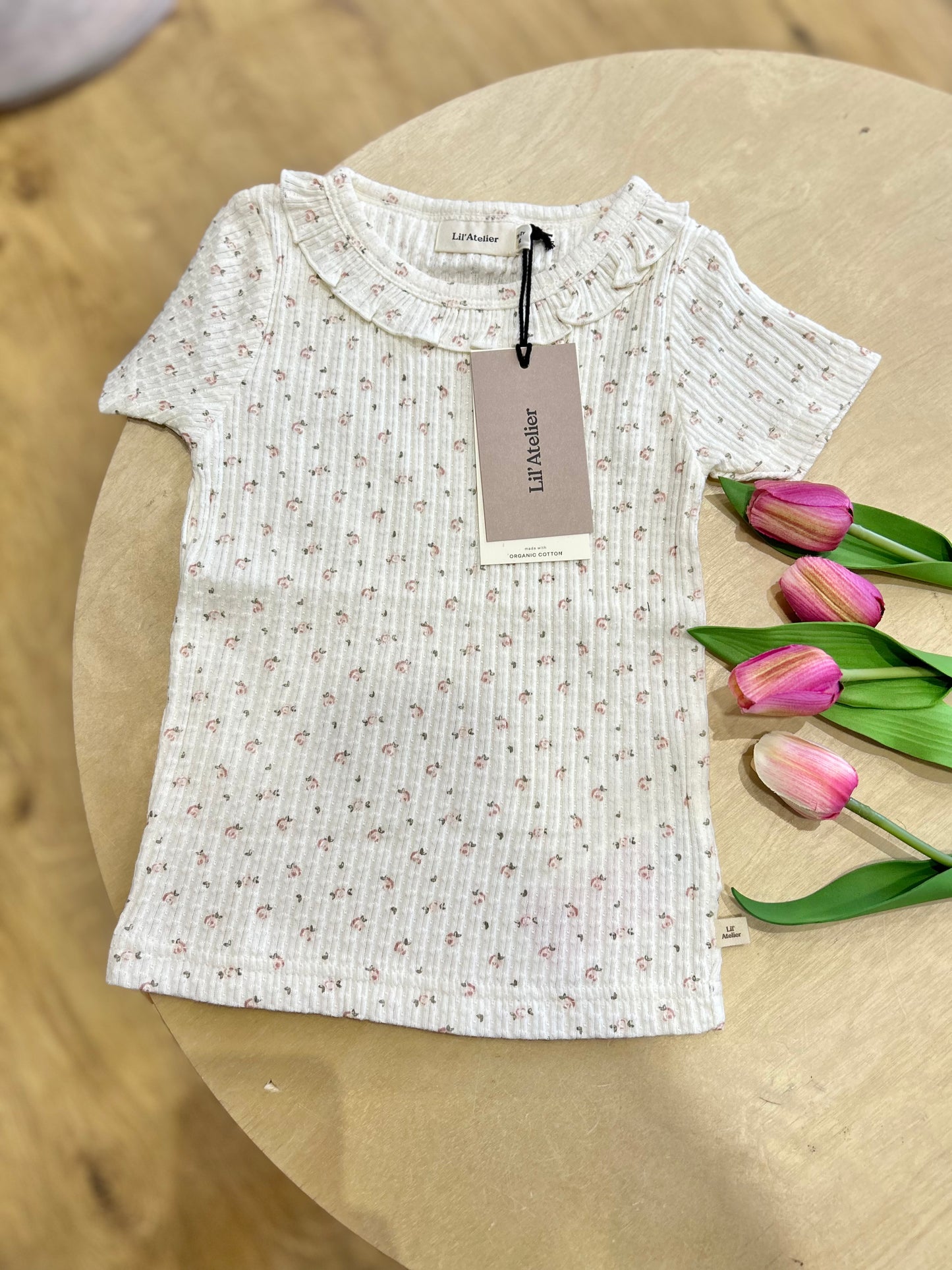 T-shirt con colletto Lil Atelier