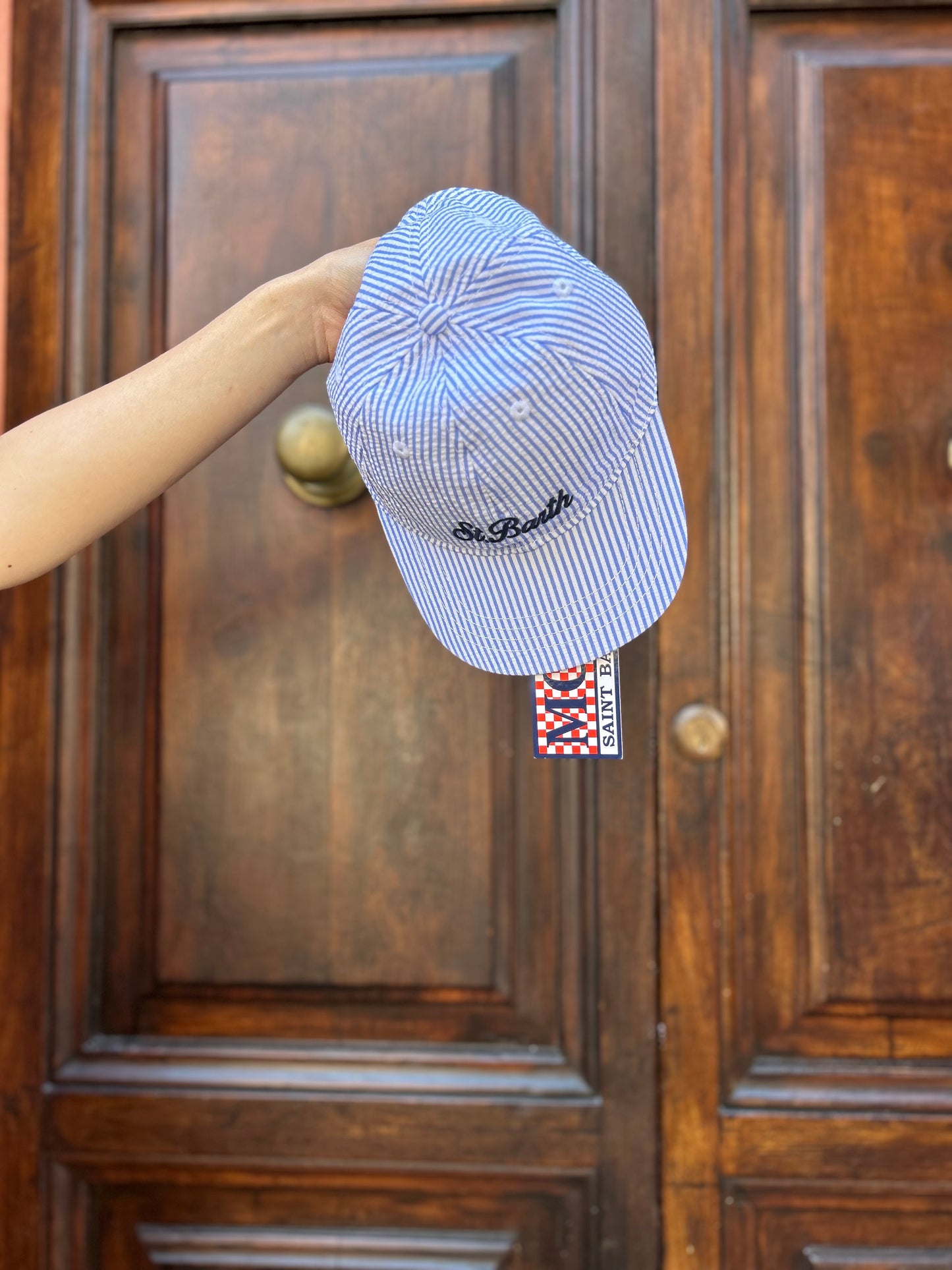 Cappello con visiera