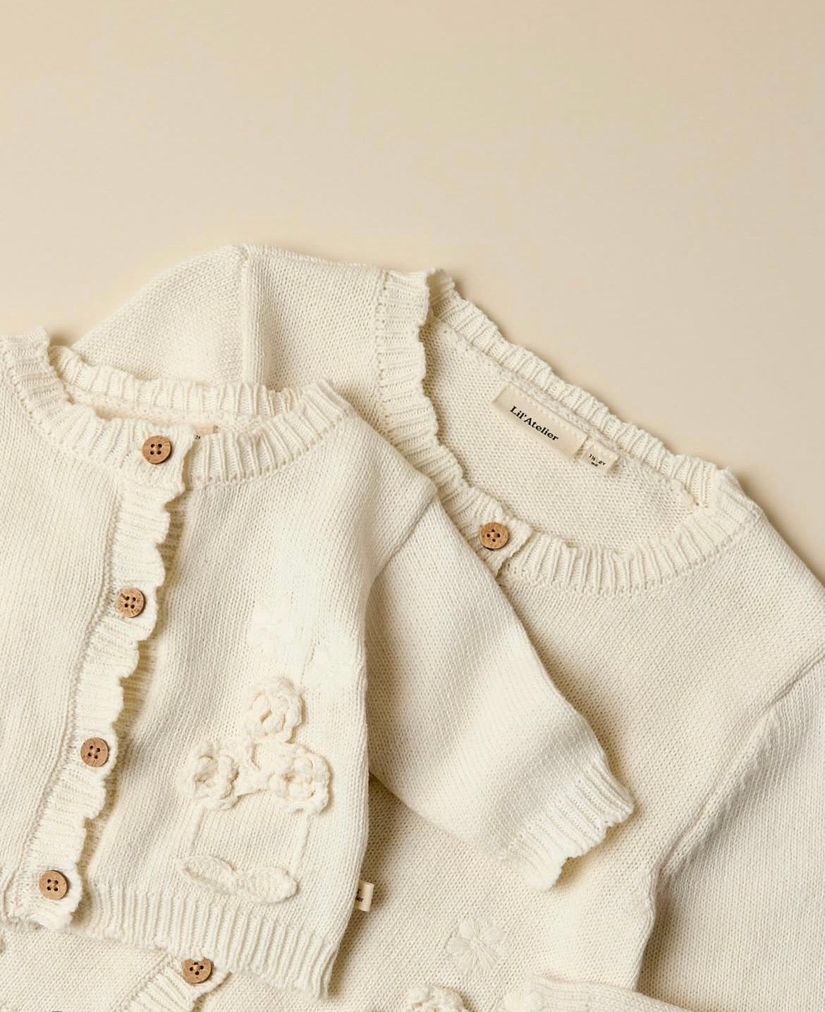 Maglia con ricamo