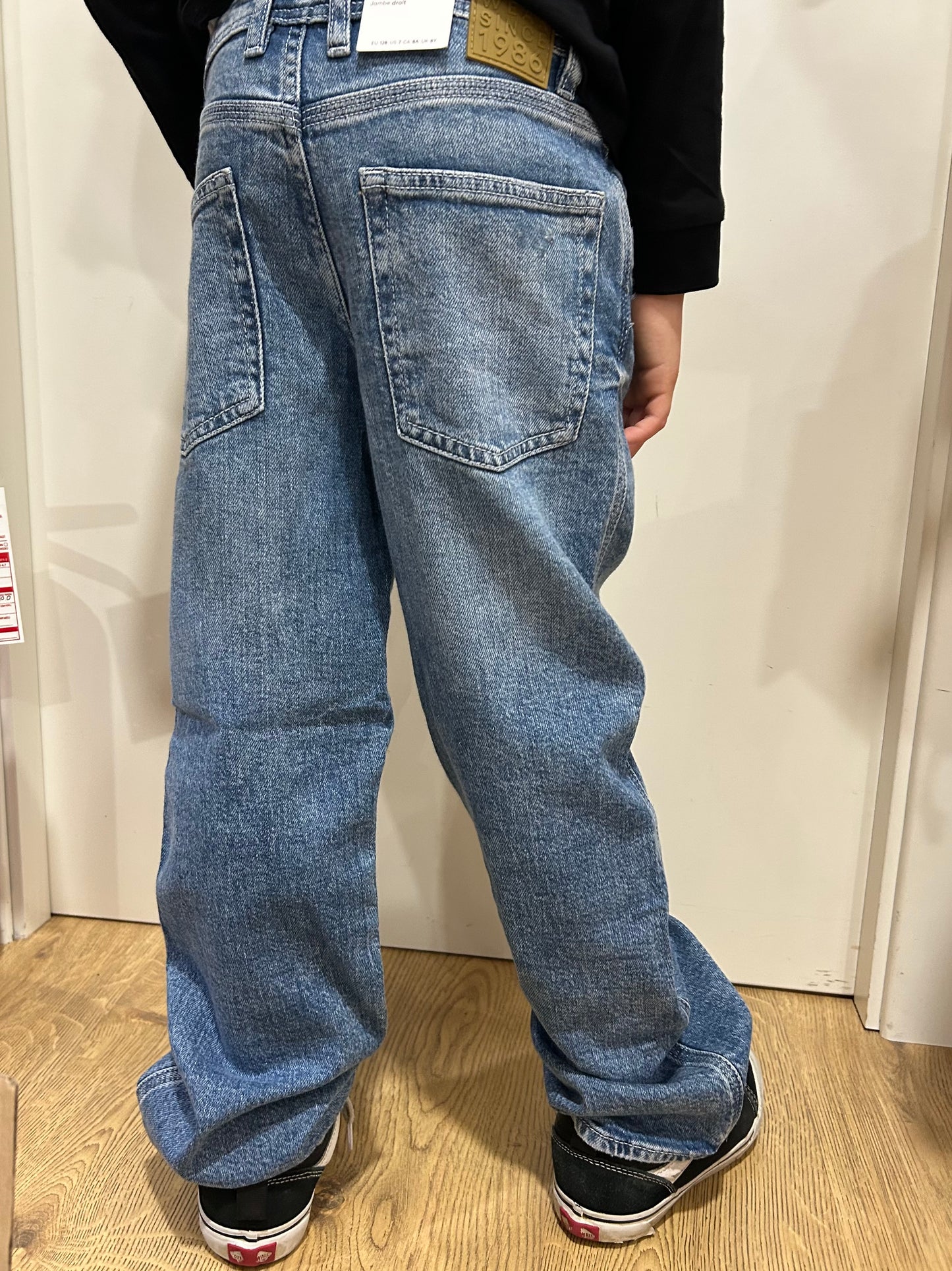 Straight jeans