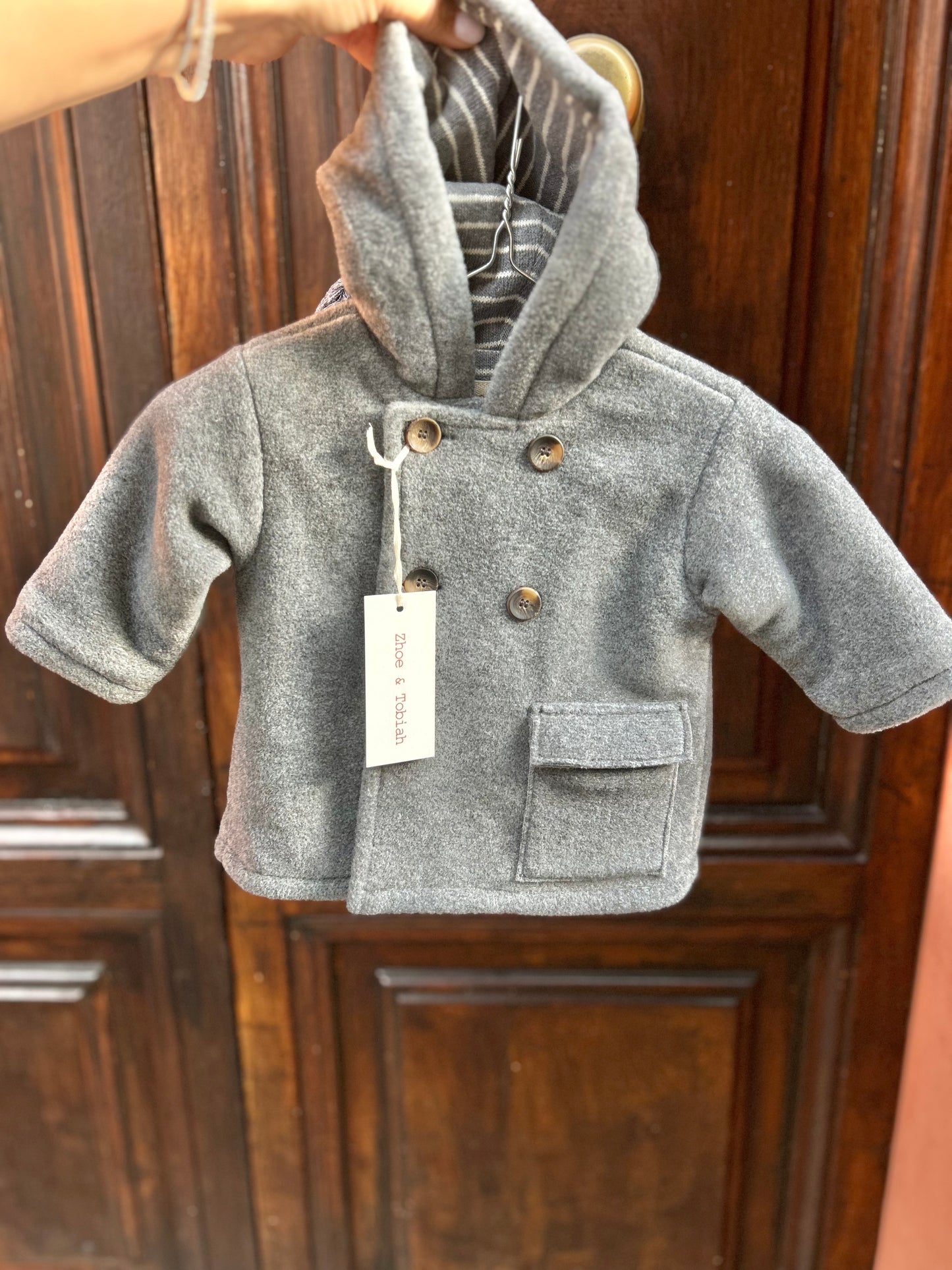 Cappotto con cappuccio