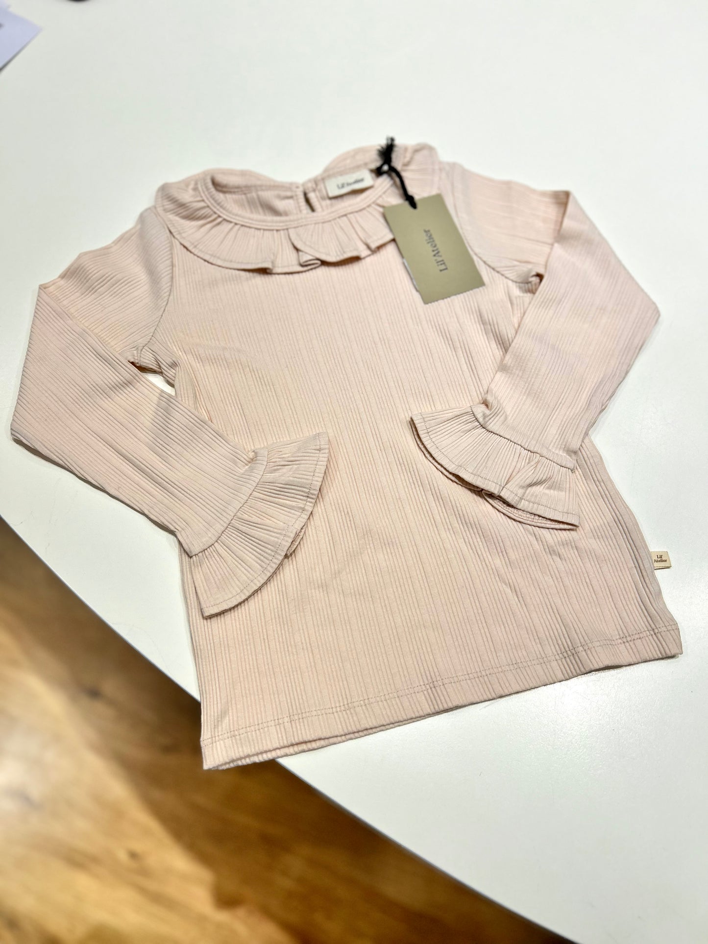 T-shirt con colletto