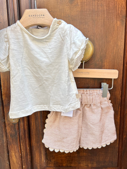 Completo bermuda e t-shirt