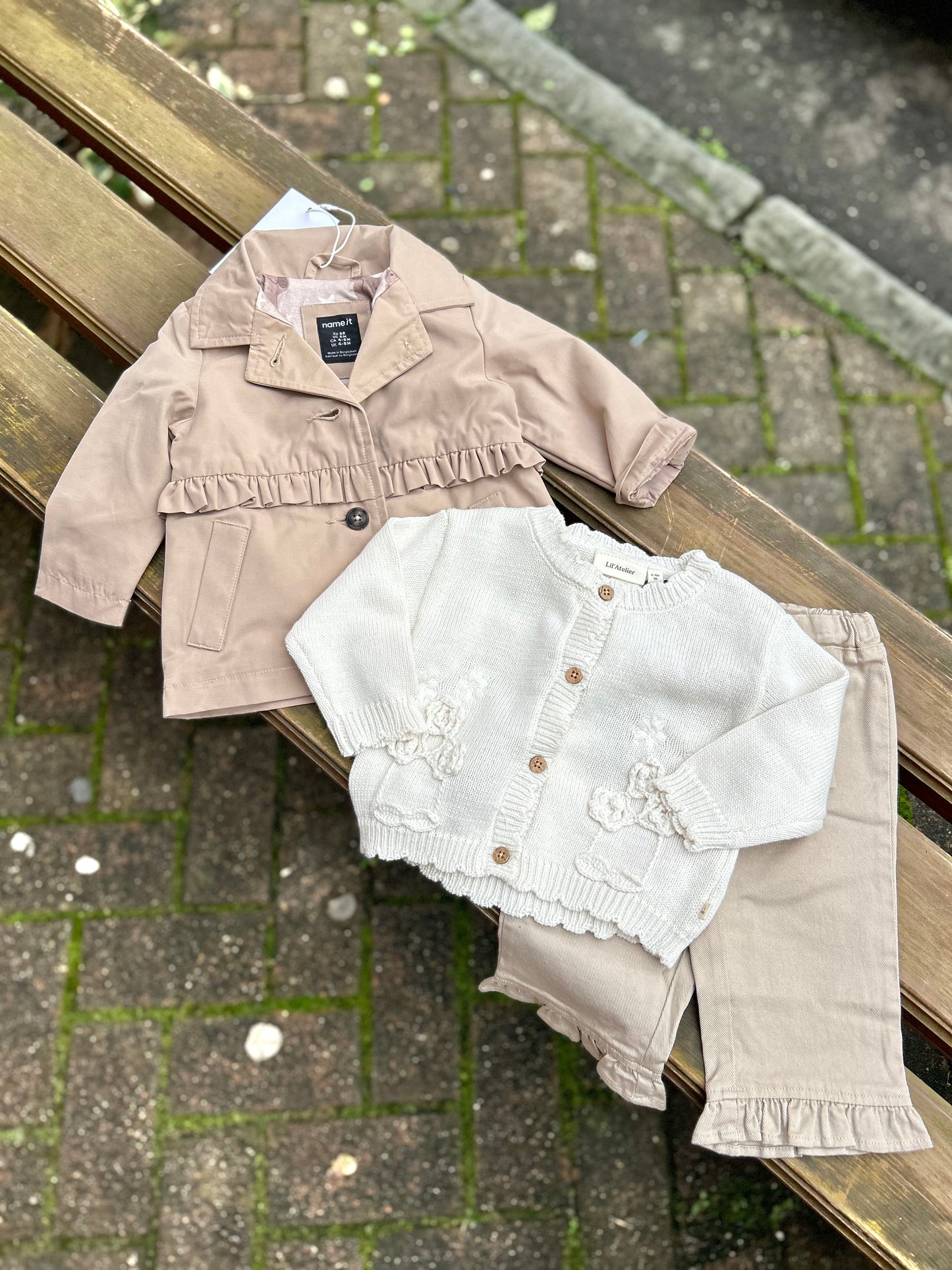 Trench con rouches