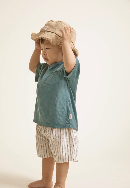 Completo t-shirt e bermuda rigato