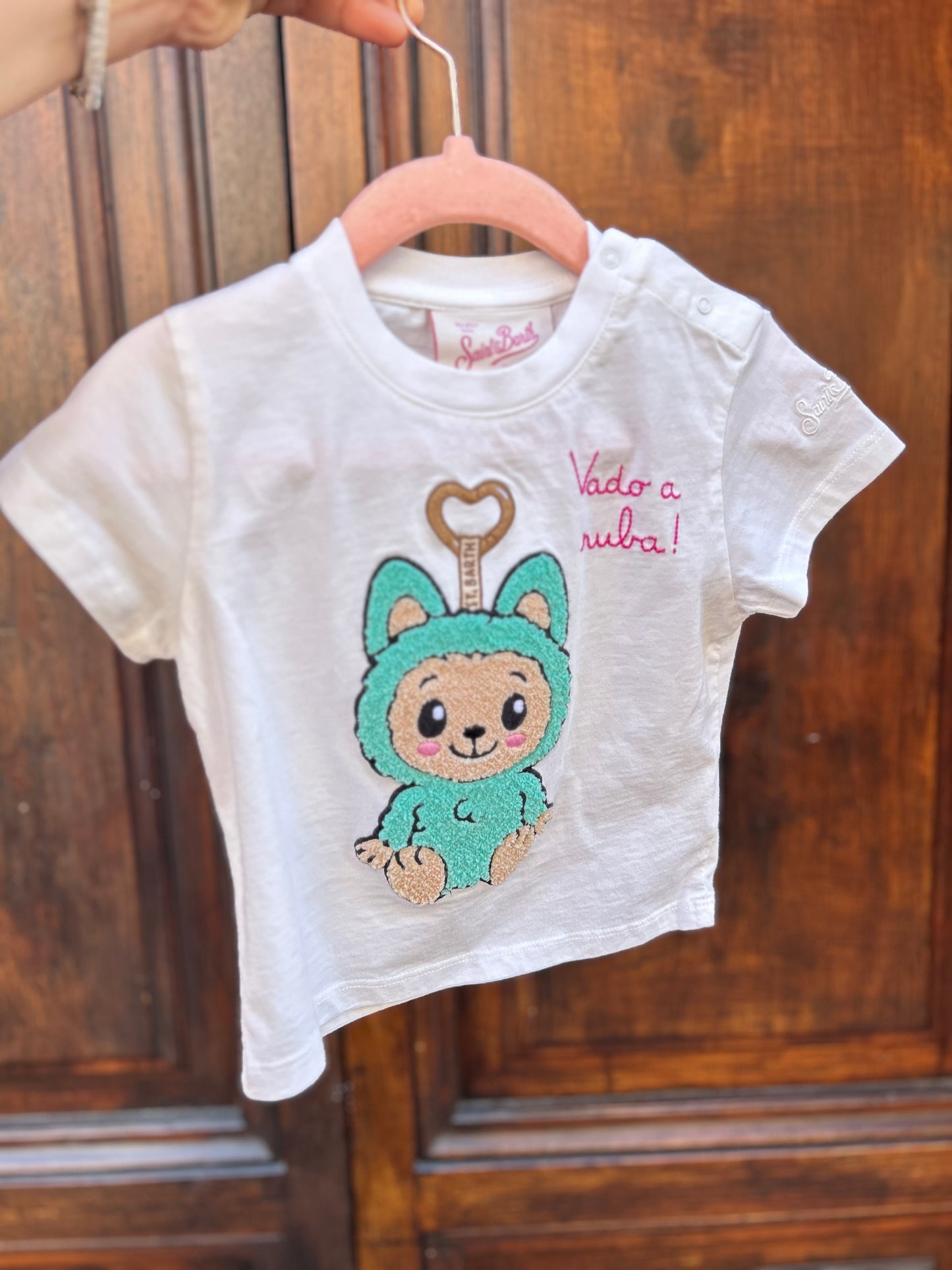 T-shirt Labubu