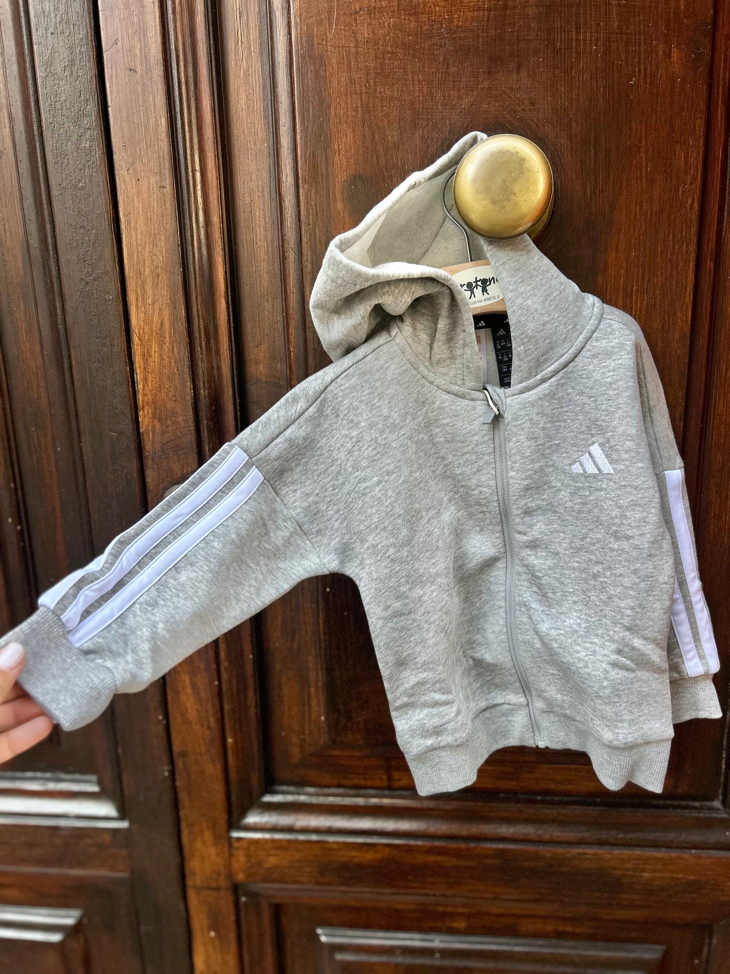 Tuta con zip felpata grigio/nero