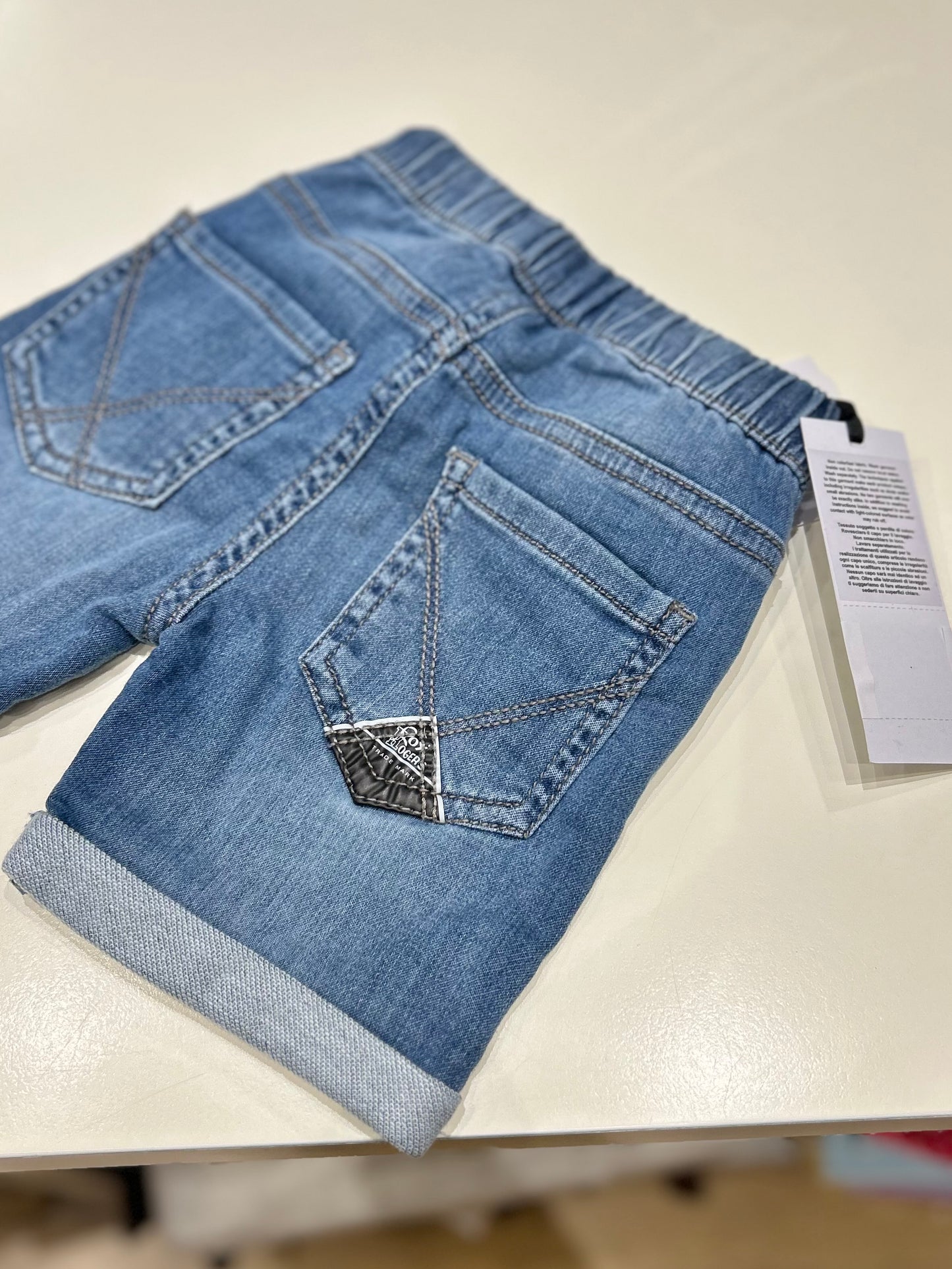Bermuda con elastico