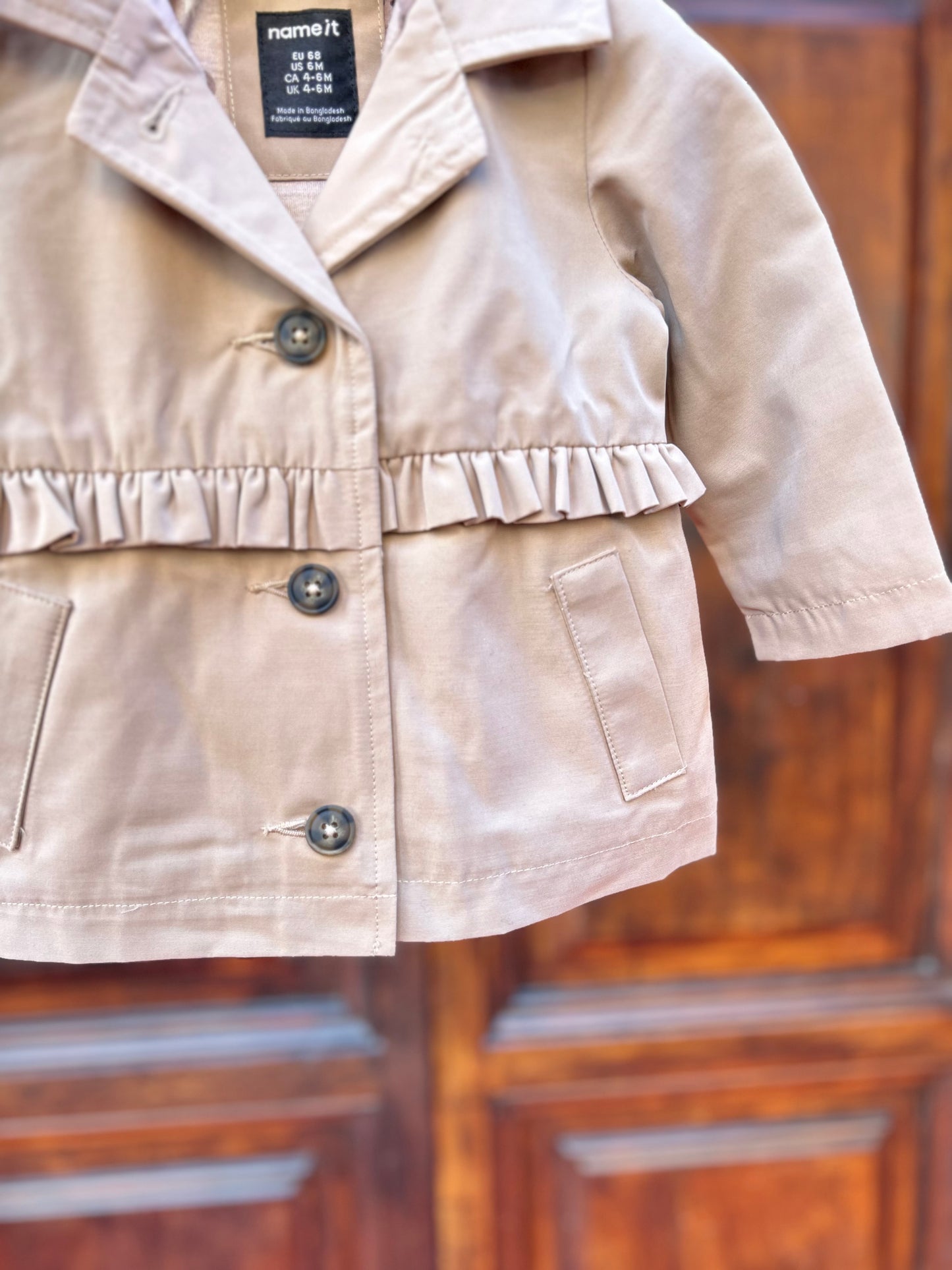 Trench con rouches