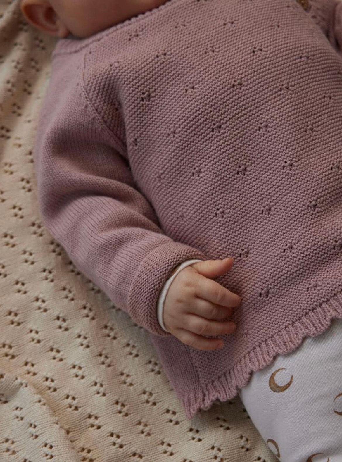 Maglia con bottoncini