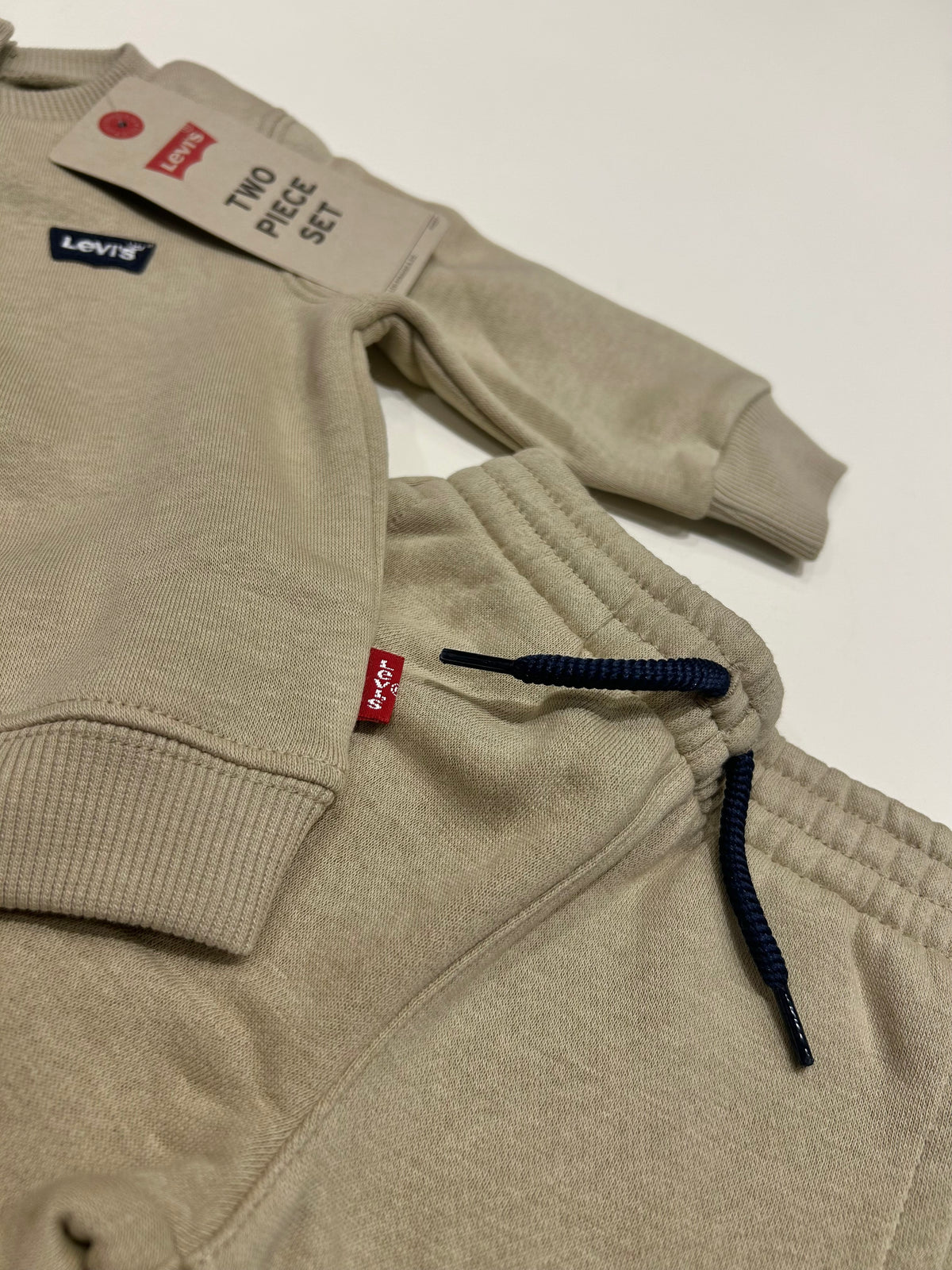 Set in felpa Levi’s beige