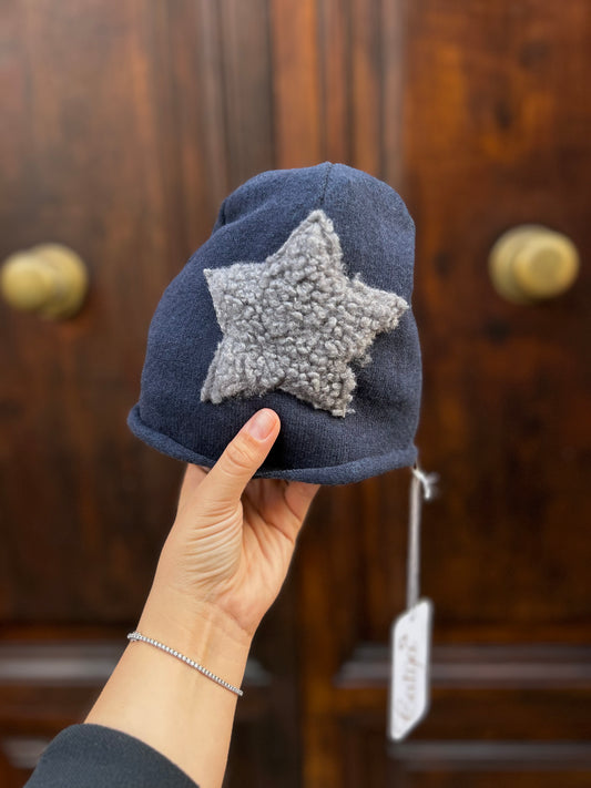 Cappello con stella Catya